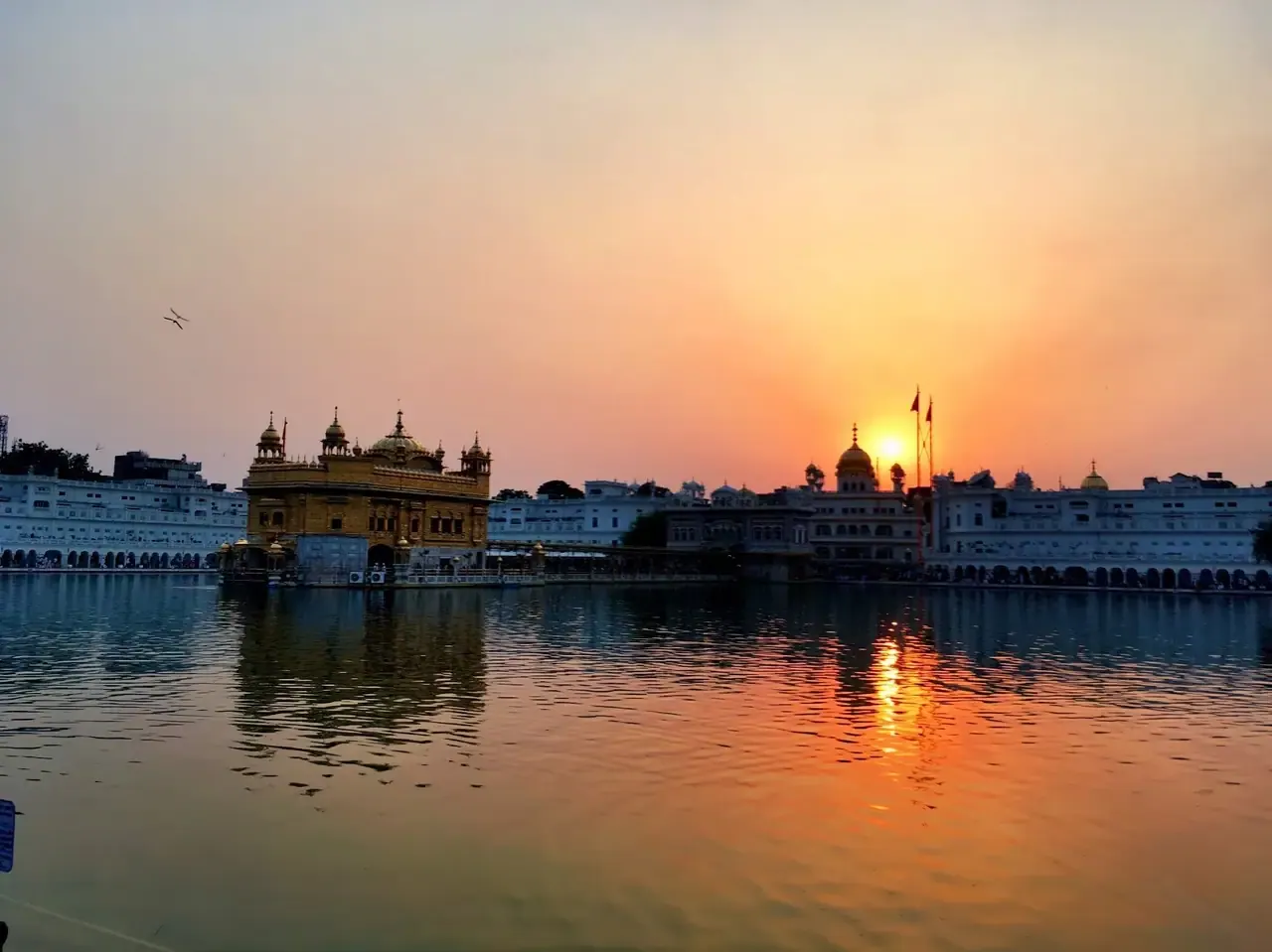 Atardecer en el Templo Dorado