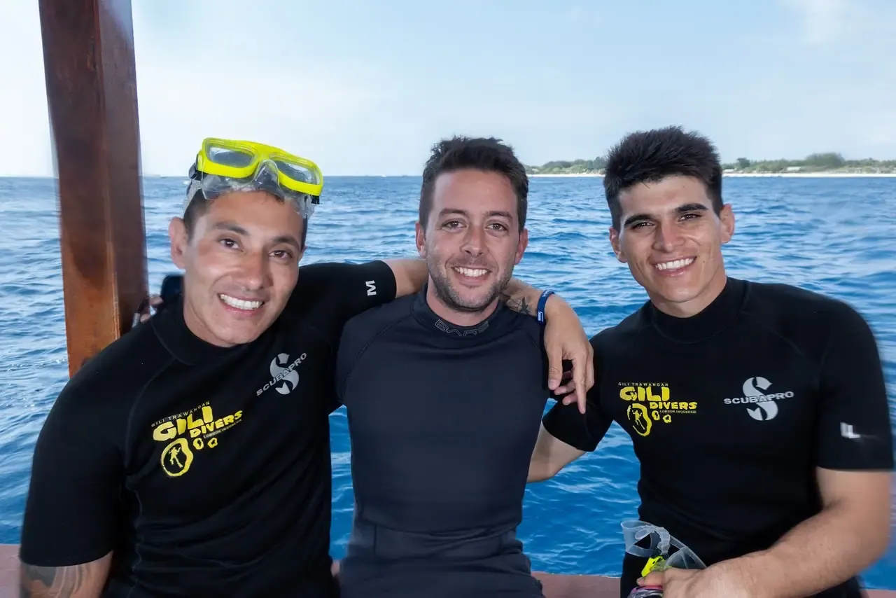 Buceo con amigos