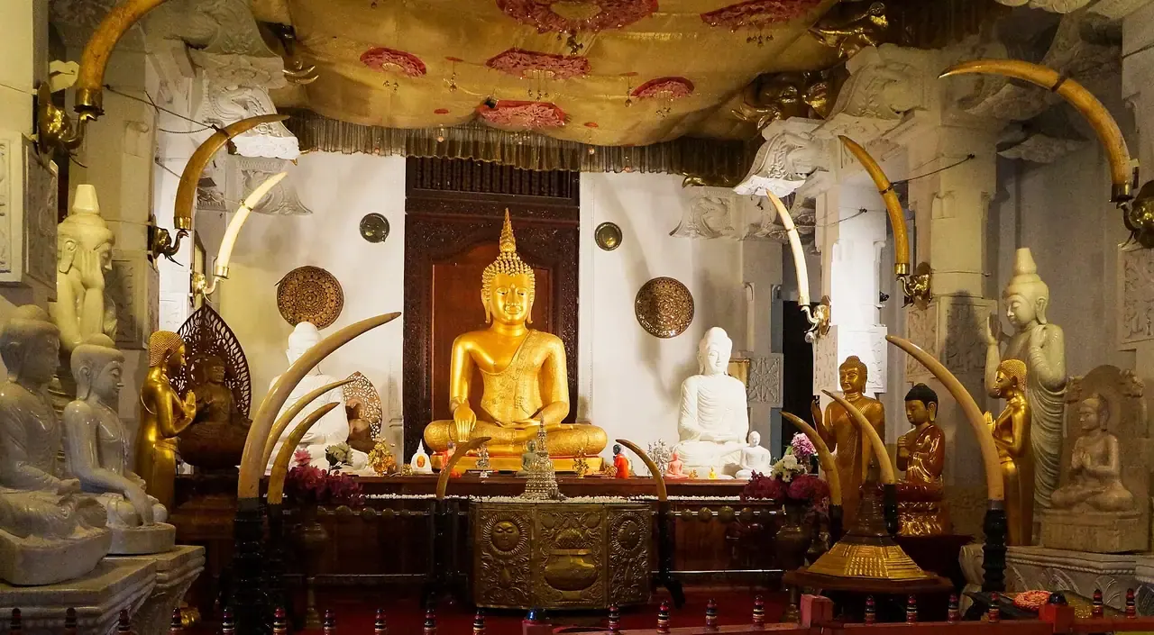 Templo del Diente, Kandy